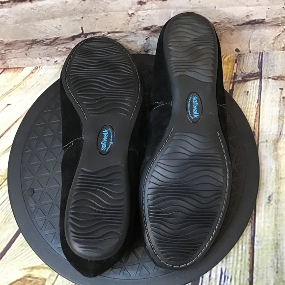 Soft Walk Women's Black Suede Elastic Slip On Closed Toe Comfort Flats Size 5.5 - Picture 6 of 9
